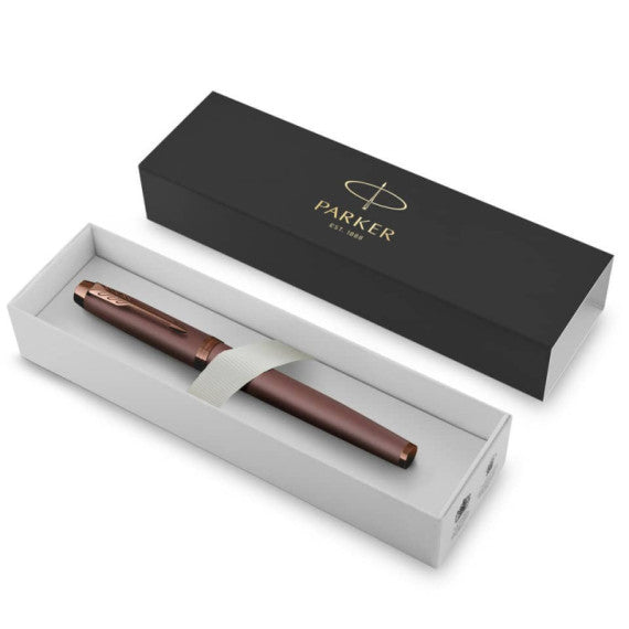 Penna roller monocromatica Parker punta fine nero finitura bordeaux 2190513