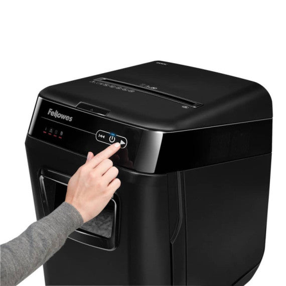 Distruggidocumenti uso moderato FELLOWES AutoMax? 200C - P-4 - 32 L - taglio a frammenti 4x38 mm - nero - 4653602