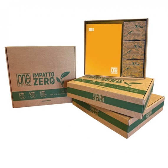 Maxiquaderno One Color Impatto Zero - A4 - punto metallico - 5 mm c/margine - 20 +1 fg - 80 gr - Blasetti - expo 12 pezz