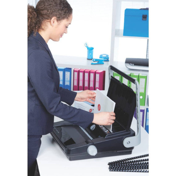 Rilegatrice a dorsi plastici GBC CombBind C340 nero 4400420