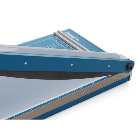 Taglierina a leva Dahle con pressino manuale luce 350-2,5 mm R000560