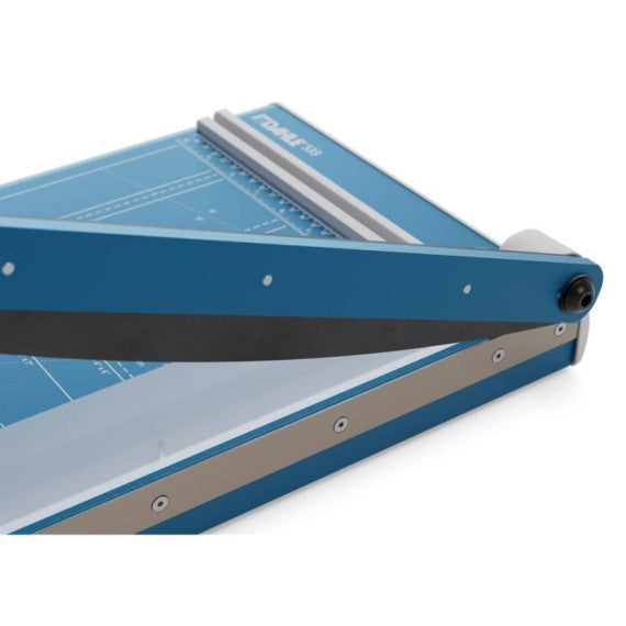 Taglierina a leva Dahle con pressino manuale max 15 fogli - luce 330-1,5 mm blu  R000533
