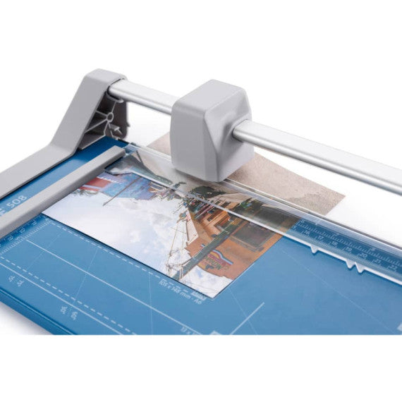 Taglierina a rullo Dahle Hobby con pressino automatico max 6 fogli - luce 460-0,6 mm blu R000508
